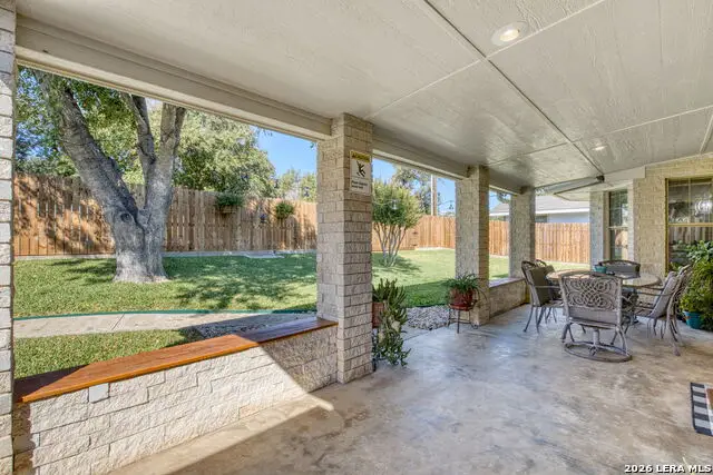 205 Edgewood Dr, Fredericksburg, TX 78624 - #2