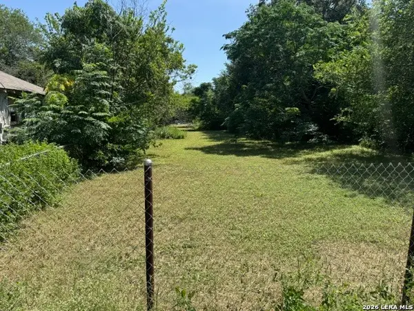 254 Aldama, San Antonio, TX 78237