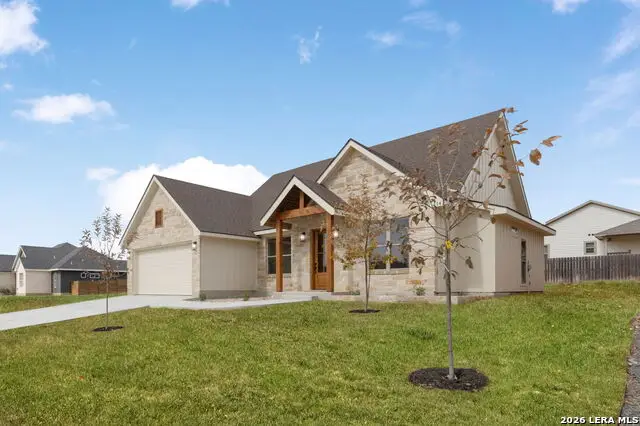 114 Madrona Ln, Fredericksburg, TX 78624 - #2