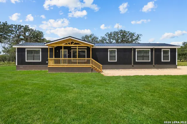 140 Syrah St, La Vernia, TX 78121 - #1