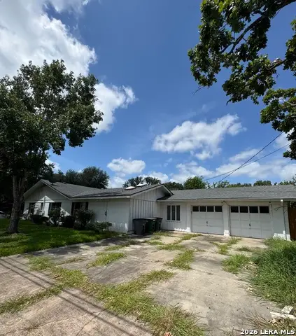 2406 Bon Aire Ave, Victoria, TX 77901 - #2