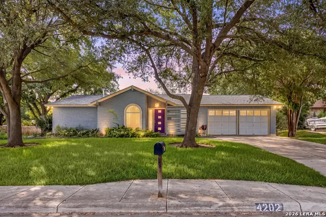 4202 Flint Hl, San Antonio, TX 78230 - #1