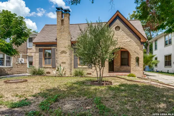 2023 W Kings, San Antonio, TX 78201