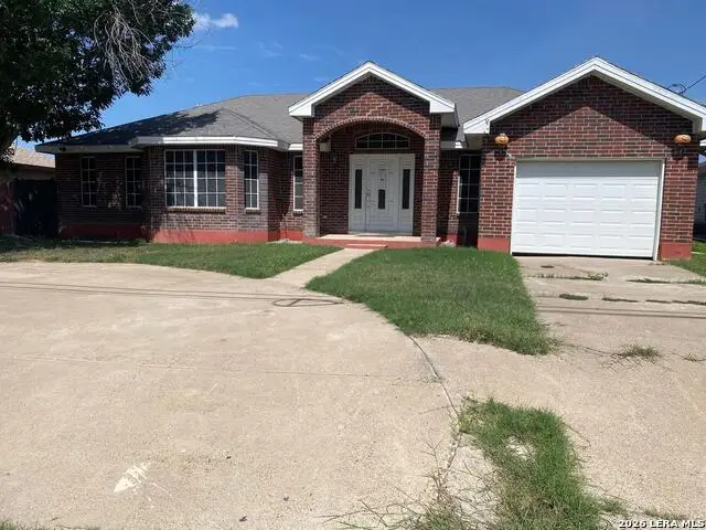 346 Falcon, Eagle Pass, TX 78852 - #1