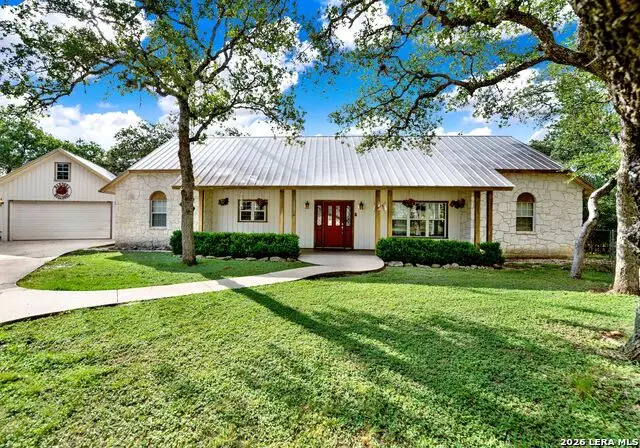 181 Settlers Cir, Bandera, TX 78003 - #2