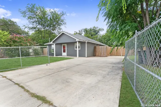 6346 W Commerce St, San Antonio, TX 78237 - #3