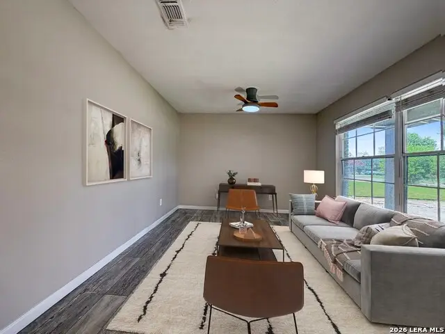 209 Scott Ave, Universal City, TX 78148 - #2