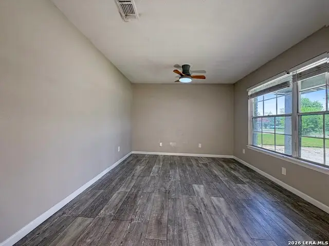 209 Scott Ave, Universal City, TX 78148 - #3