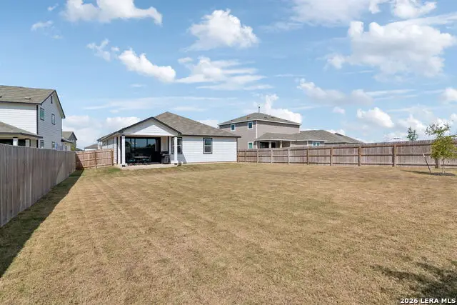 16559 Rosemary Rdg, Elmendorf, TX 78112 - #3