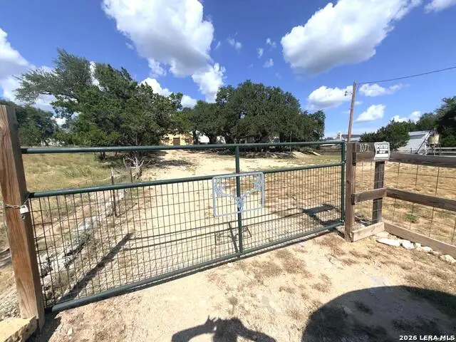 1071 Cypress Dr, Canyon Lake, TX 78133 - #1