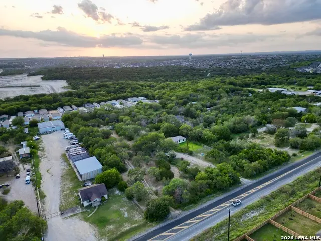 1861 Grosenbacher Rd, San Antonio, TX 78245 - #3