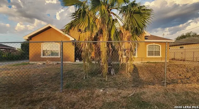 3038 Alamo St, Eagle Pass, TX 78852 - #1