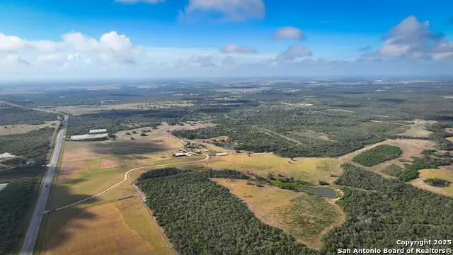 000 S Hwy 183, Gonzales, TX 78629 - #2