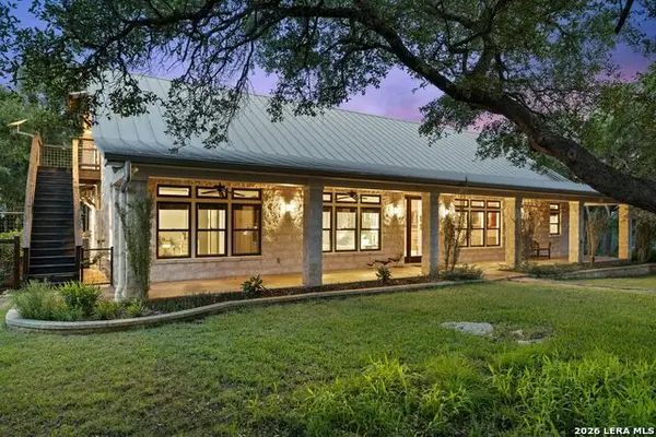 7855 Middle Creek Rd, Blanco, TX 78606