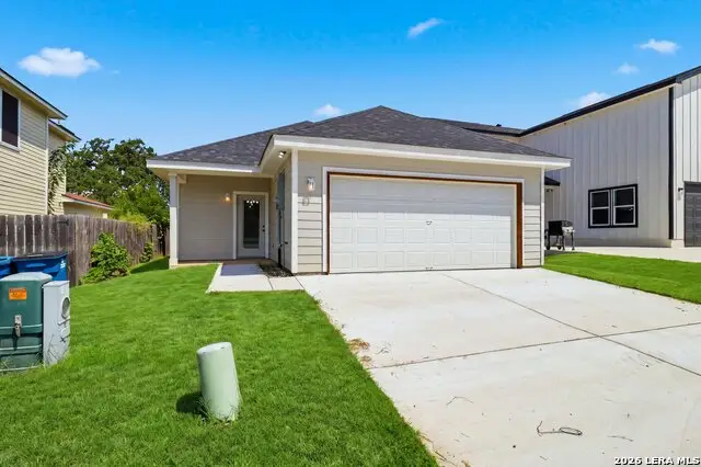 133 Lark Hill Rd, Floresville, TX 78114 - #3