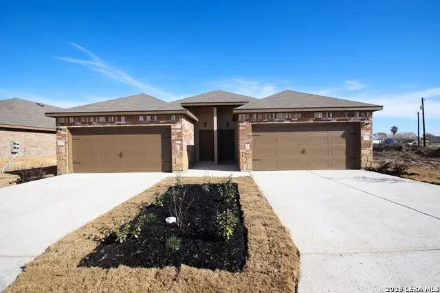 2617 - 2619 Pahmeyer Rd, New Braunfels, TX 78130 - #1