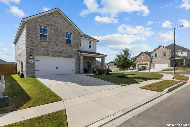 9306 Crestway Rd, Converse, TX 78109 - #3