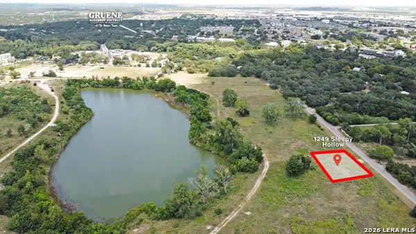 1249 Sleepy Hollow Ln, New Braunfels, TX 78130