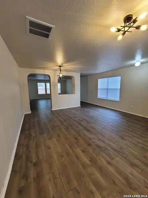 10606 Terrace Gln, San Antonio, TX 78223 - #3