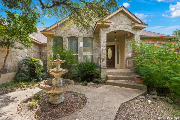 13870 Adobe Walls Ct, Helotes, TX 78023