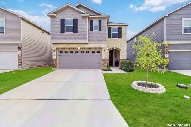 261 Deer Crest Dr, New Braunfels, TX 78130 - #1