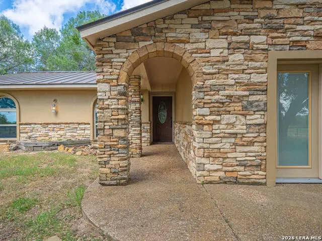 1935 E Fm 1518, Saint Hedwig, TX 78152 - #3