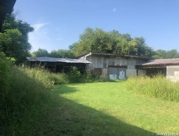 550 W Broadview, San Antonio, TX 78228 - #3