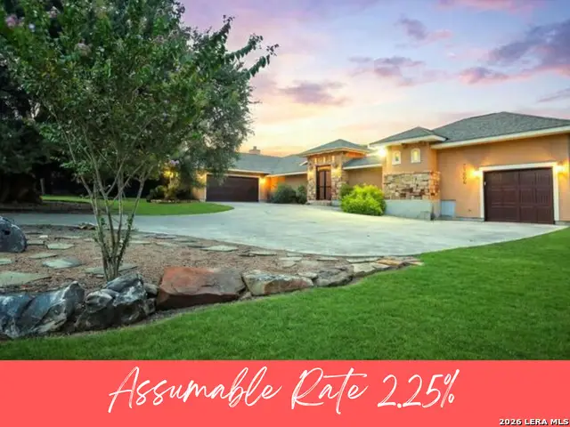 27606 Bogen Rd, New Braunfels, TX 78132 - #1