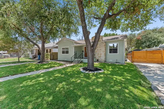 1722 W Mistletoe, San Antonio, TX 78201 - #2