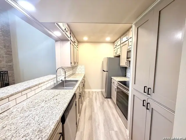 103 Brentwood Dr, New Braunfels, TX 78130 - #3