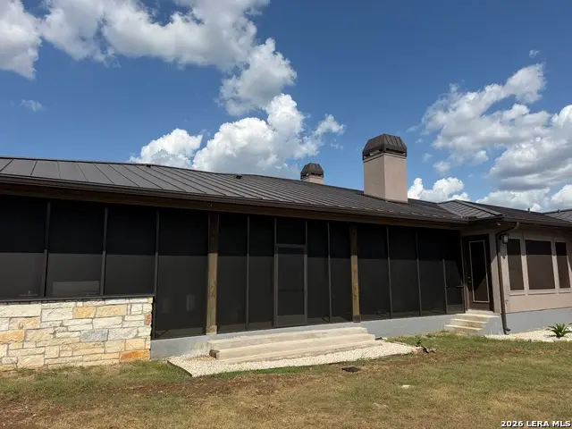 538 San Marcos Trl, New Braunfels, TX 78132 - #2