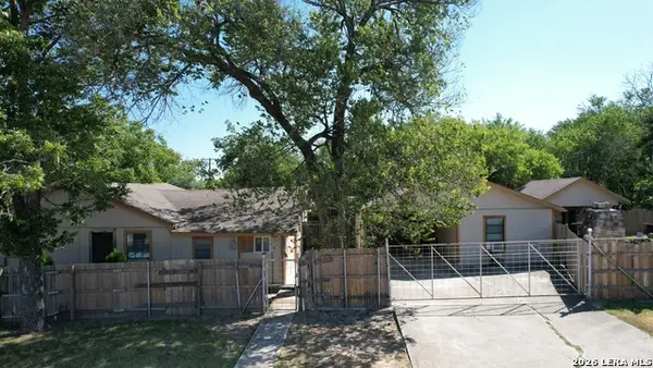 1995 Cross St, New Braunfels, TX 78130