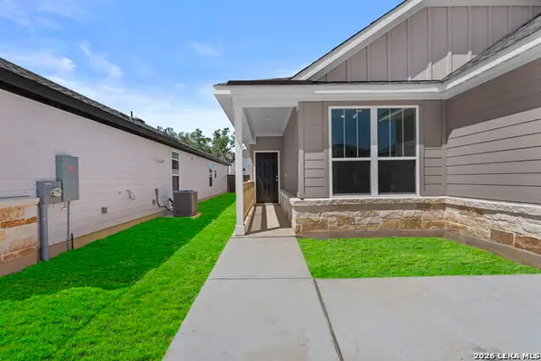 216 Wild Yonder Ln, Boerne, TX 78006