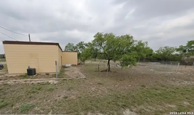 385 N Railroad St, Spofford, TX 78877 - #3