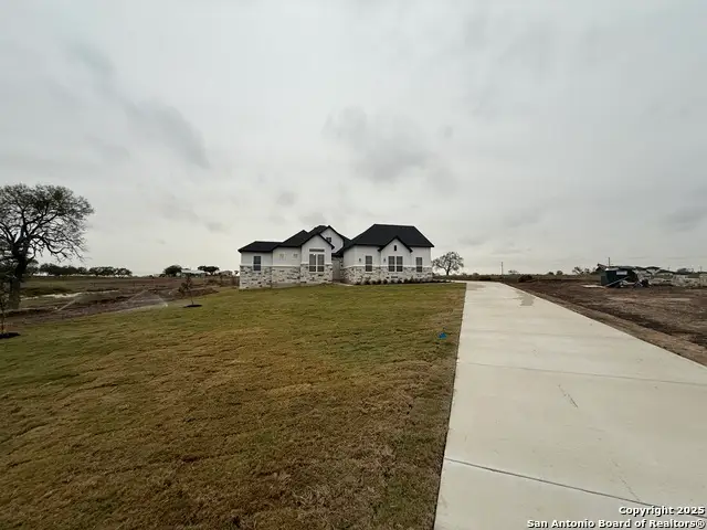 521 Lago Landing, San Antonio, TX 78263 - #2