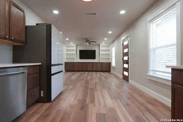 6086 Castle Hunt, San Antonio, TX 78218 - #2
