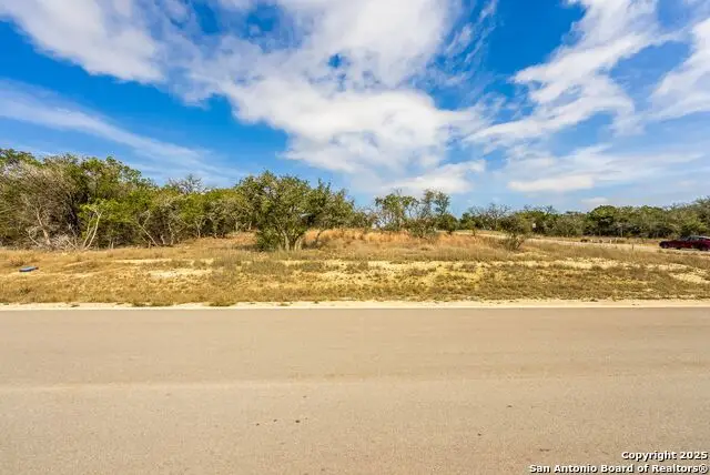 640 Annabelle Ave, Bulverde, TX 78163 - #1