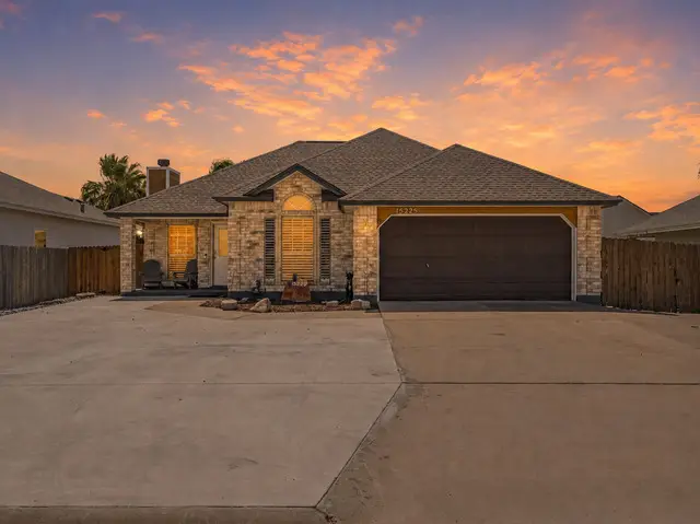 15225 Barataria Dr, Corpus Christi, TX 78418 - #1