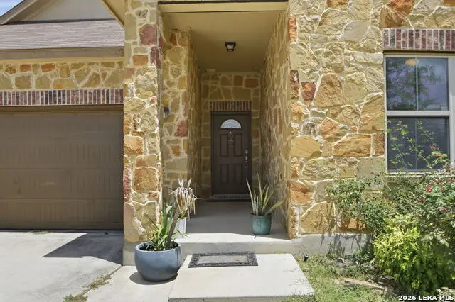 726 Gray Cloud Dr, New Braunfels, TX 78130 - #3