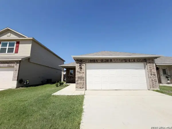 2034 Powell Pl, Converse, TX 78109