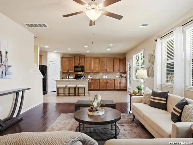 5819 Quiet Glen Dr, San Antonio, TX 78240 - #1