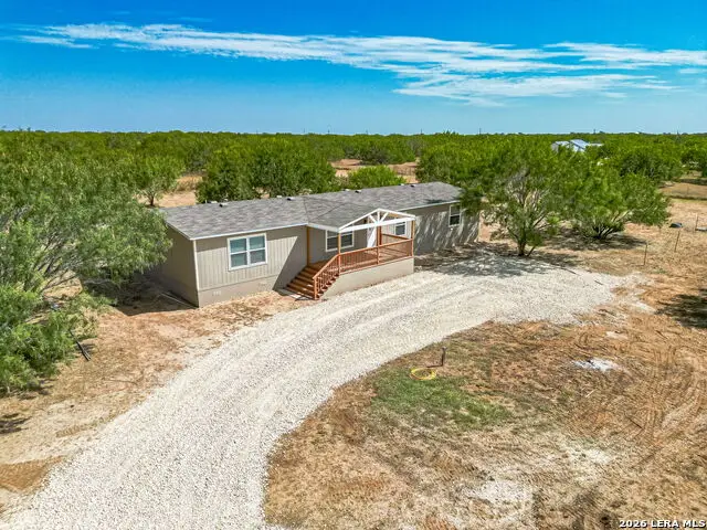 8960 W Fm 140, Charlotte, TX 78011 - #3