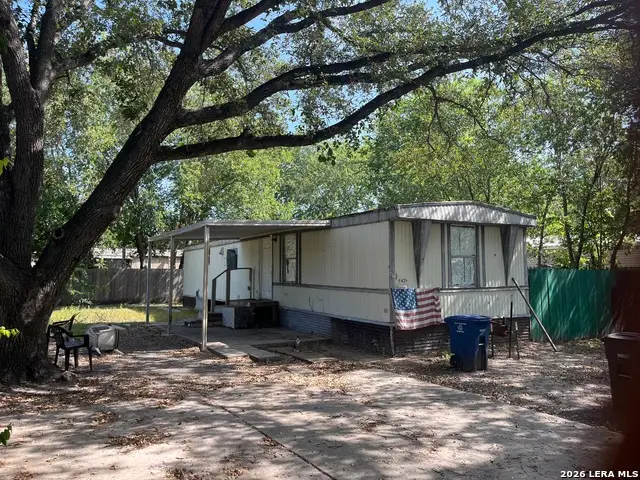 5471 Elkhunter Trl, San Antonio, TX 78222 - #1