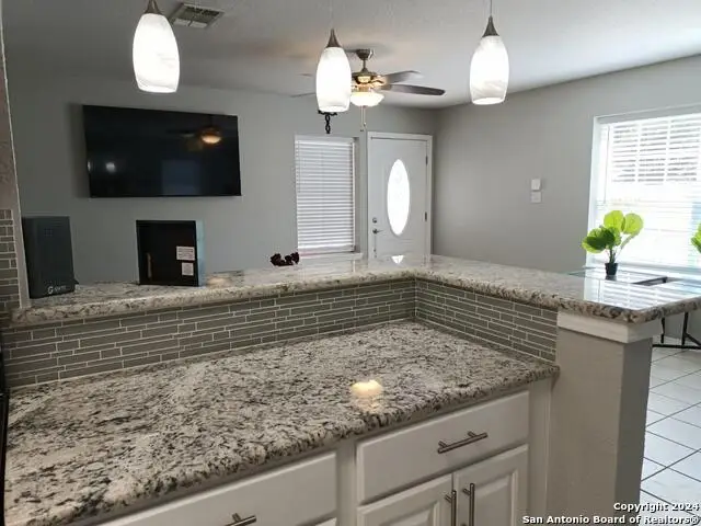 420 Canyon Edge, Canyon Lake, TX 78133 - #3