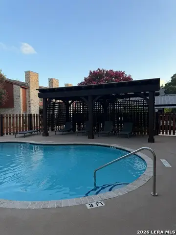2718 Old Field Dr #302, San Antonio, TX 78247 - #2