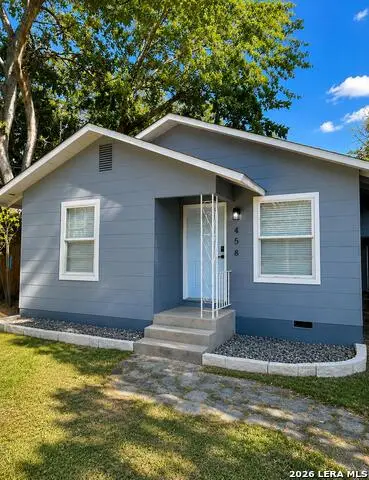490 E Mather, New Braunfels, TX 78130 - #2