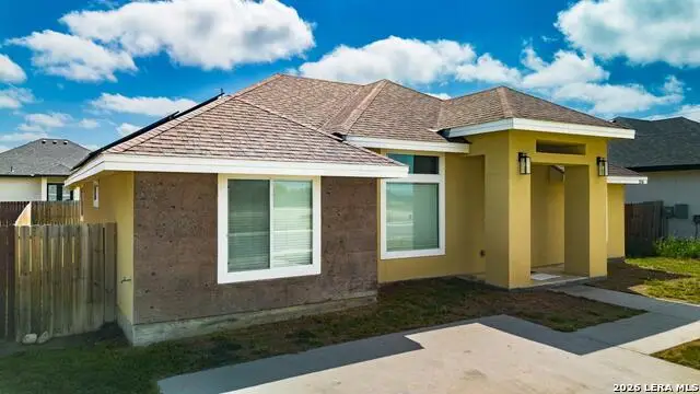 2310 Rio Pecos Drive, Eagle Pass, TX 78852 - #2