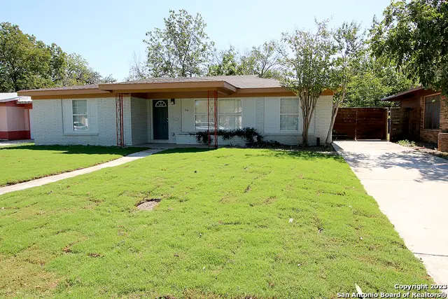 64 Vaughan Pl, San Antonio, TX 78201 - #2
