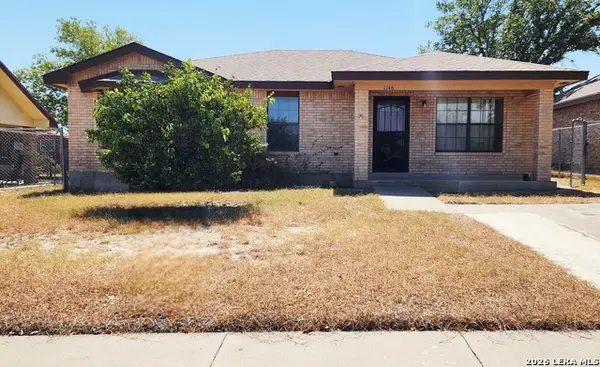 1146 Lazar Dr, Eagle Pass, TX 78852