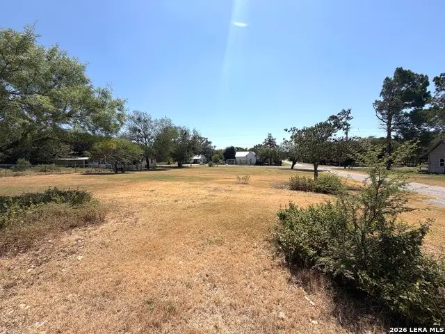 705 Pecan, Bandera, TX 78003 - #2
